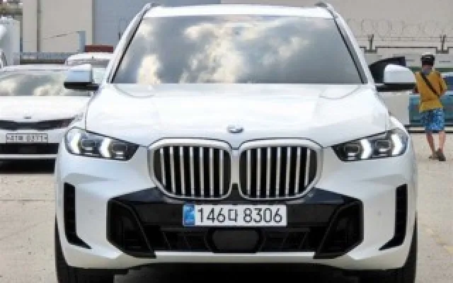 인천법원자동차경매 X5 (G05) xDrive 40i M 스포츠 매물 사진 18 - 2024/10 36,837km